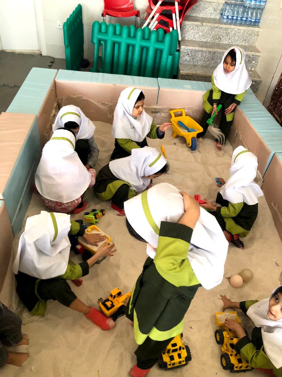 دبستان غیر دولتی دخترانه منتظران